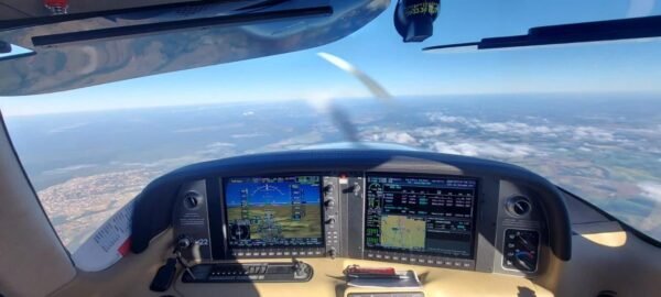 CIRRUS SR22 G6 - 2023 - Image 3